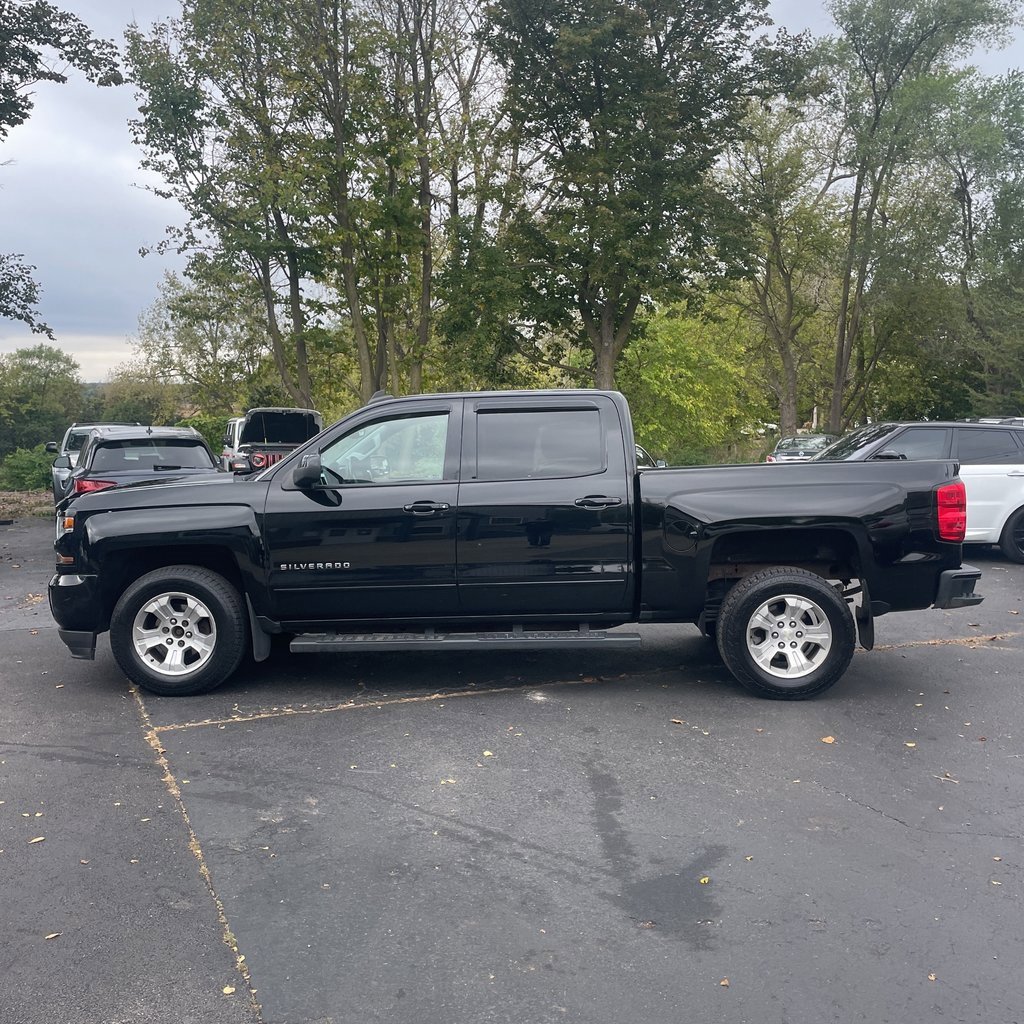 2016 Chevrolet Silverado 1500 LT photo 4