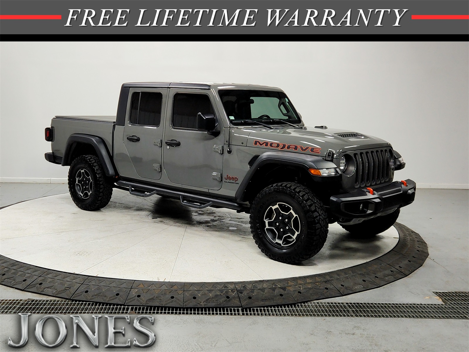 2021 Jeep Gladiator Mojave's photo
