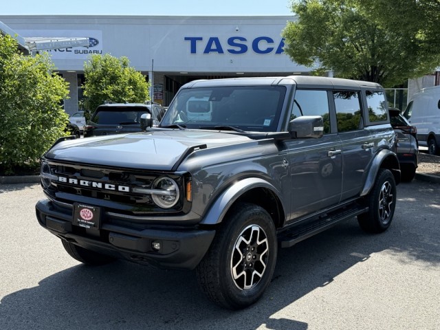 2022 Ford Bronco Outer Banks