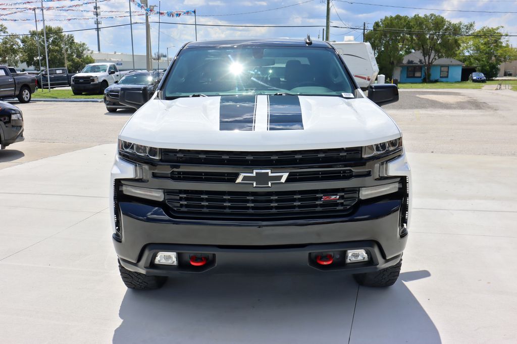 2019 Chevrolet Silverado 1500 LT Trail Boss photo 2