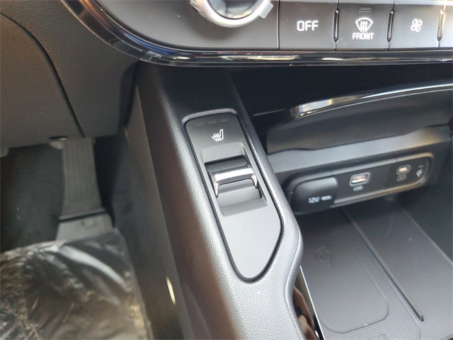 2025 Kia Telluride S photo 25