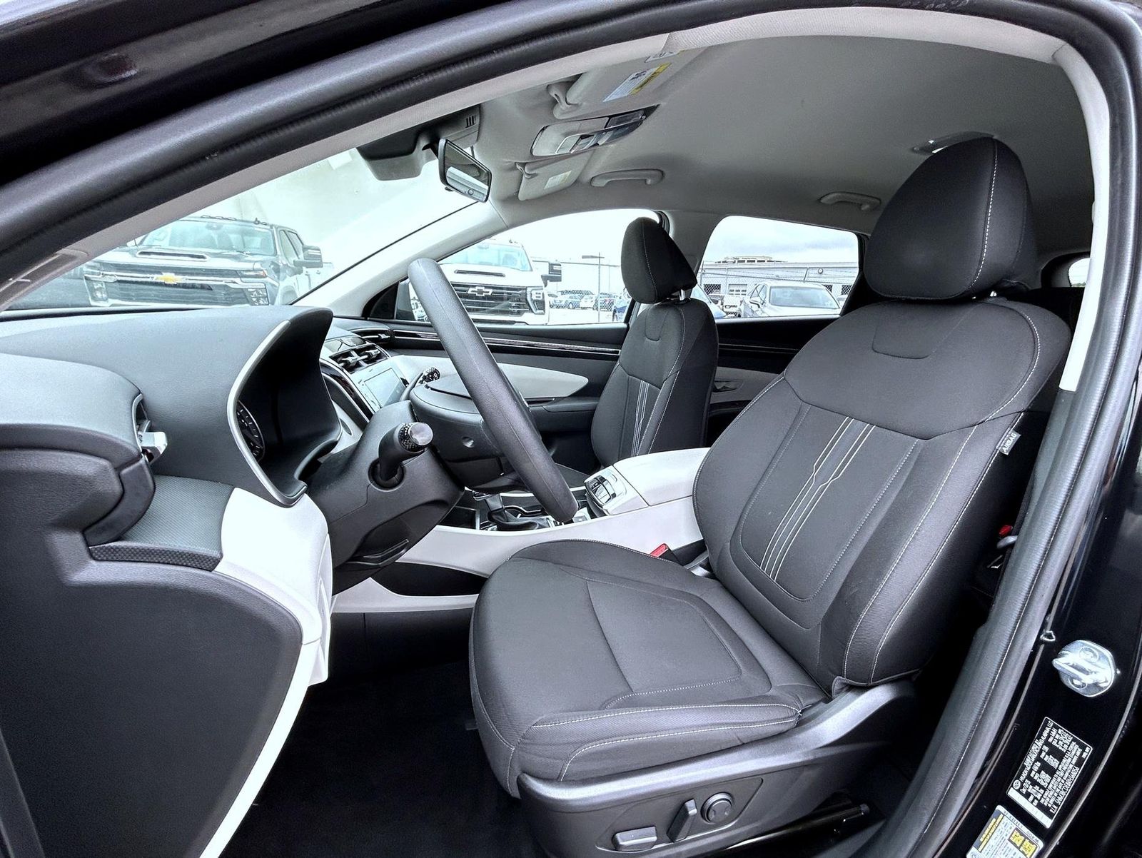 2024 Hyundai Tucson SEL photo 9