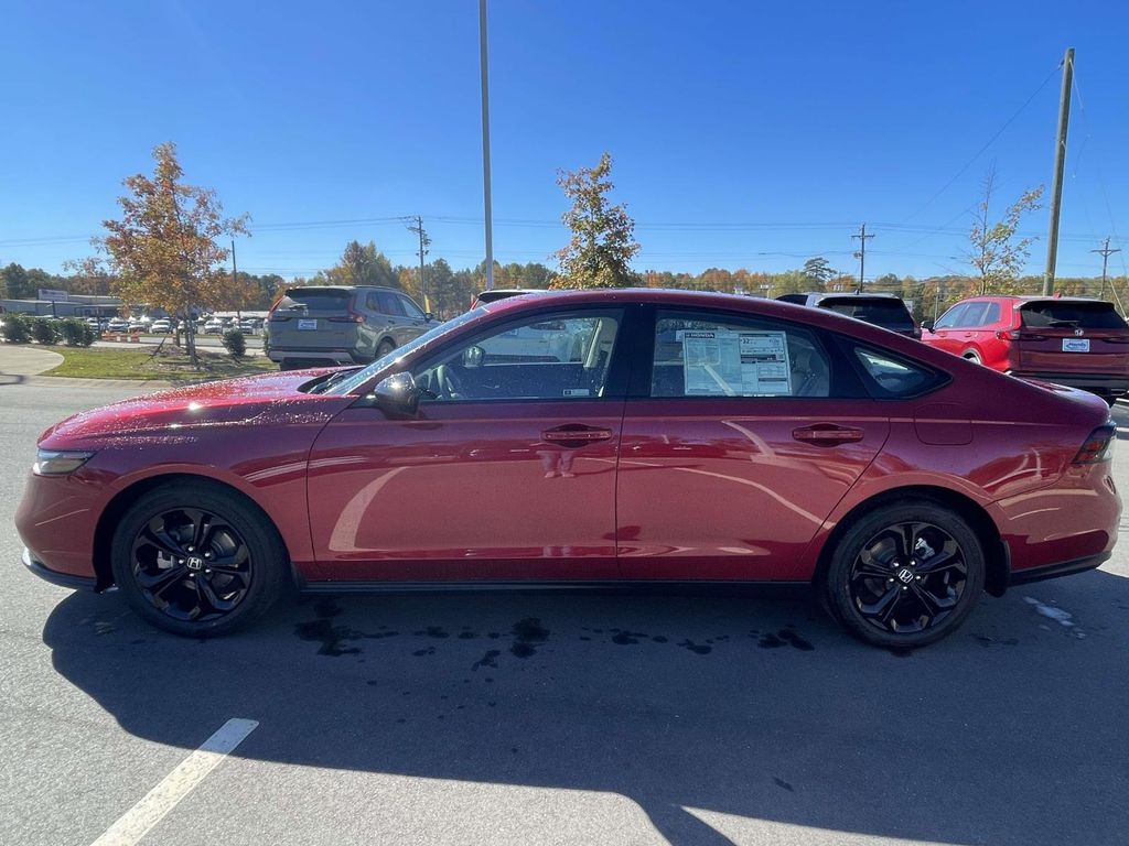 2025 Honda Accord SE photo 4