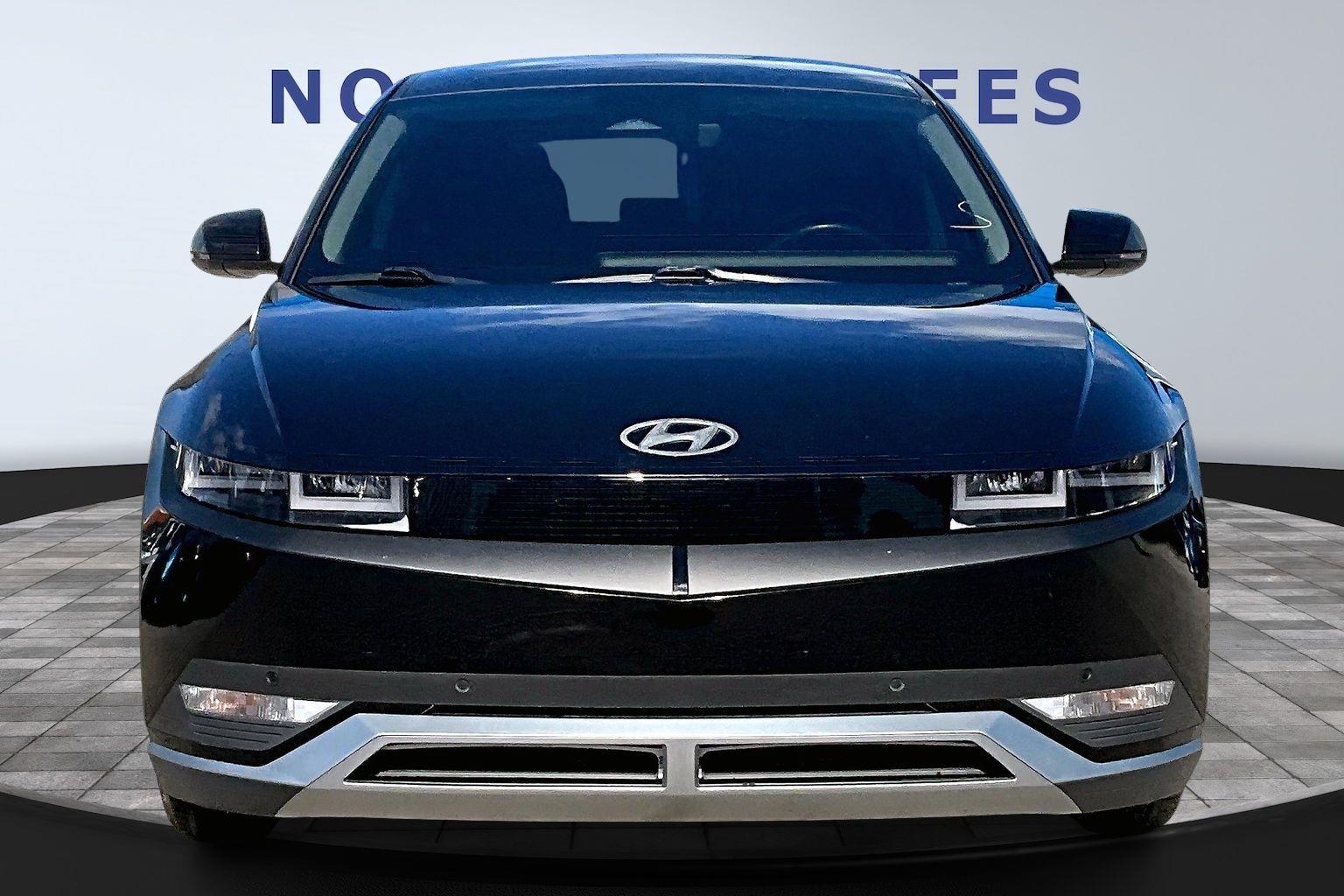 2023 Hyundai Ioniq 5 SEL photo 2