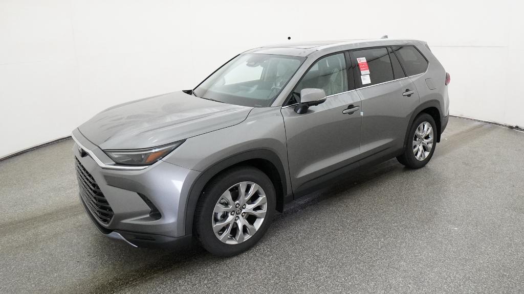 2026 Toyota Grand Highlander Limited's photo