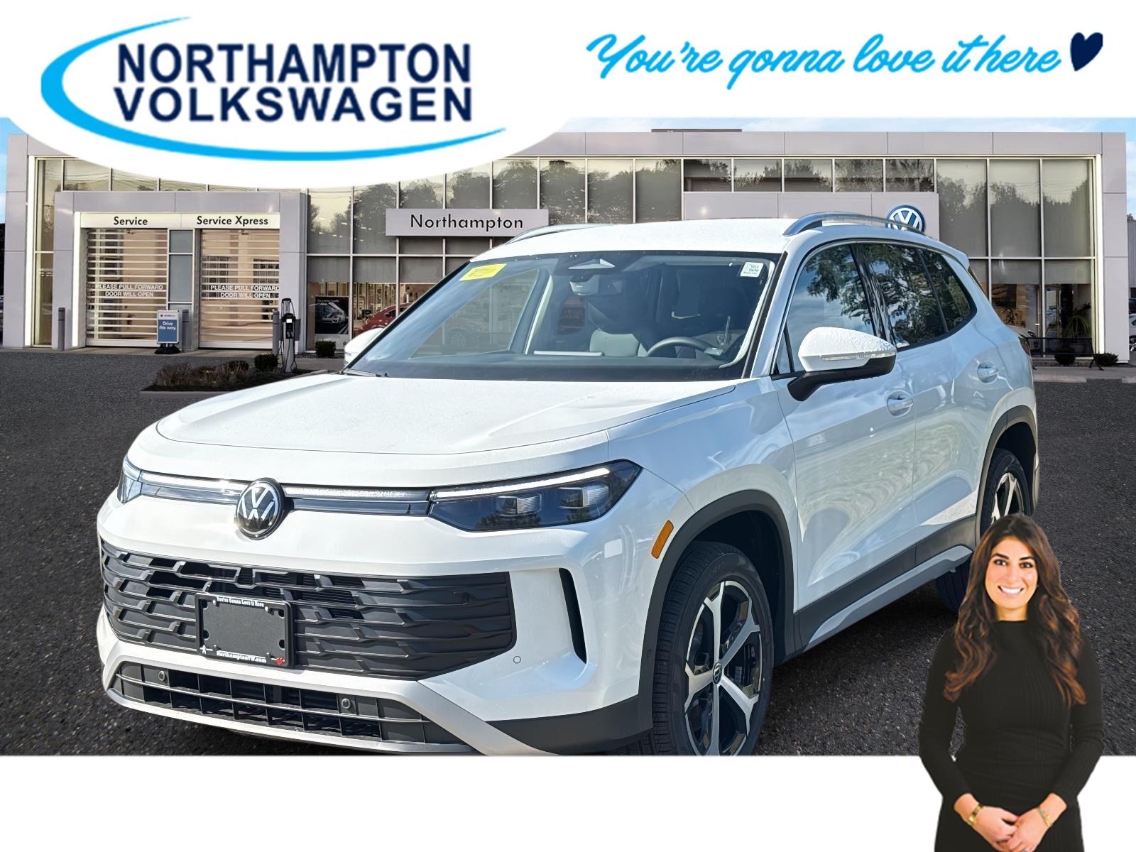 2025 Volkswagen Tiguan SE's photo