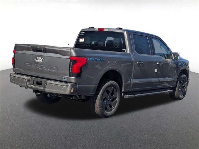 2025 Ford F-150 Lightning photo 3