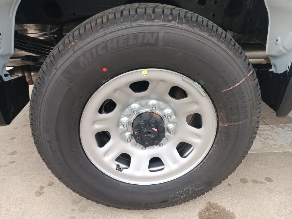 2025 Gmc Sierra 2500 HD Pro photo 4