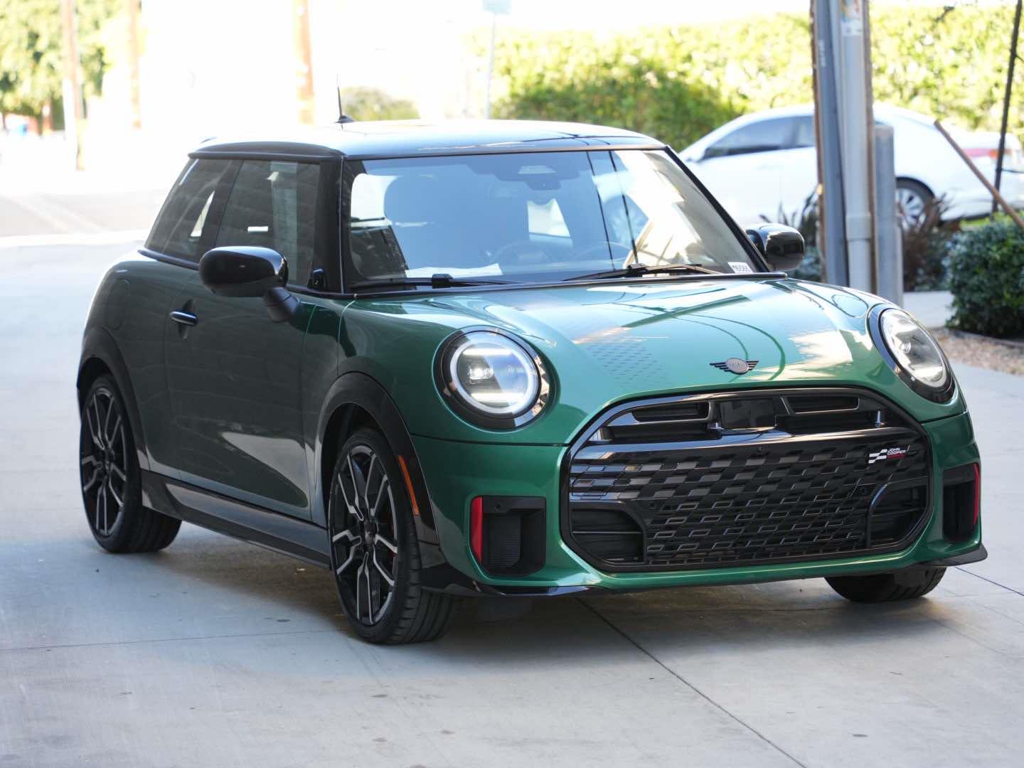 2025 MINI Hardtop 2 Door John Cooper Works's photo