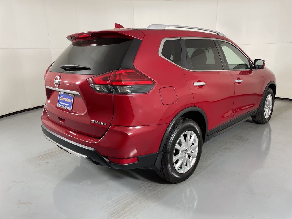 2017 Nissan Rogue SV AWD photo 8