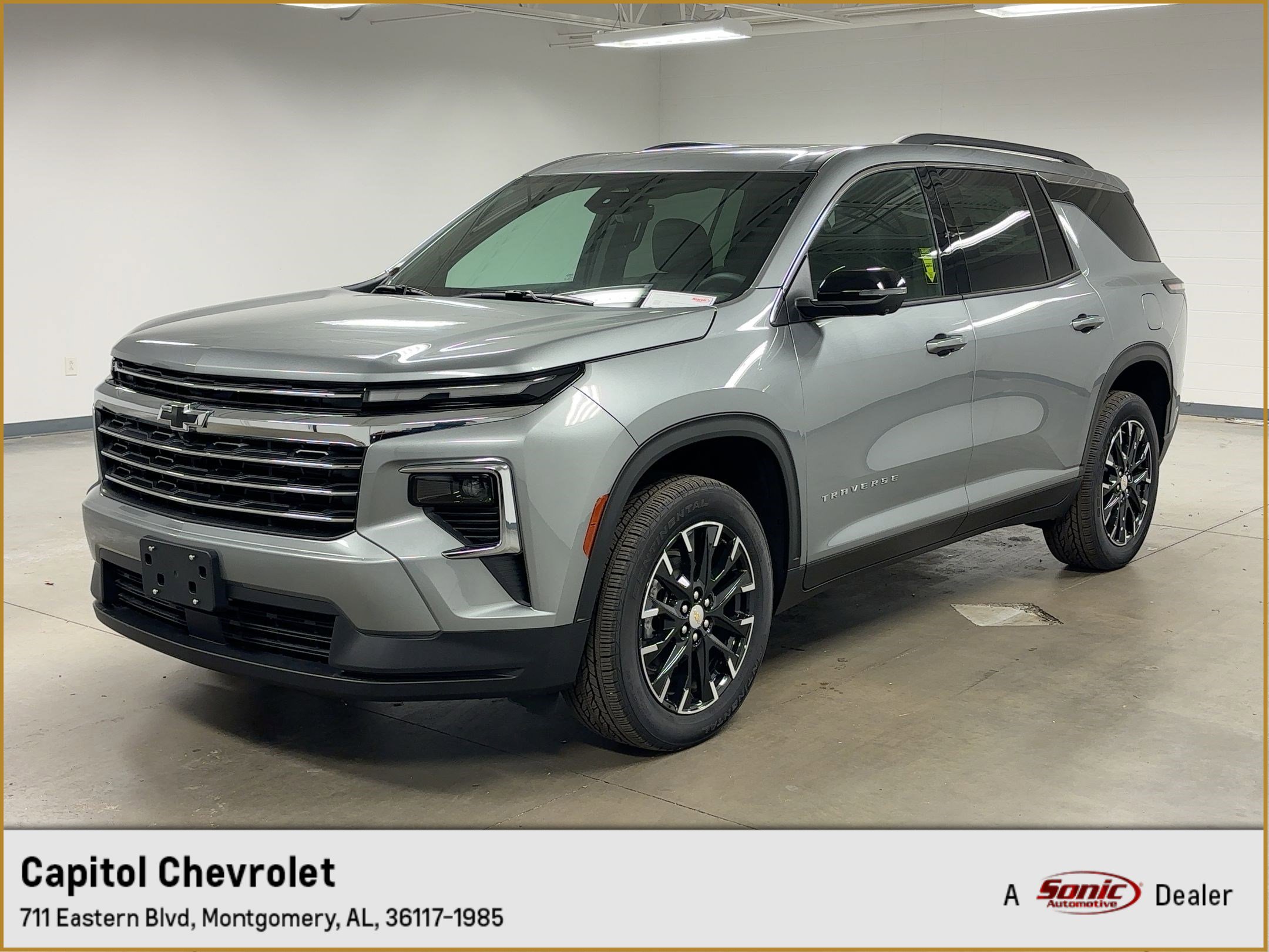 2026 Chevrolet Traverse LT's photo