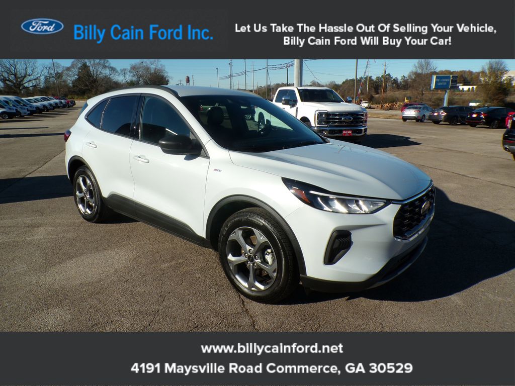 2025 Ford Escape ST-Line's photo