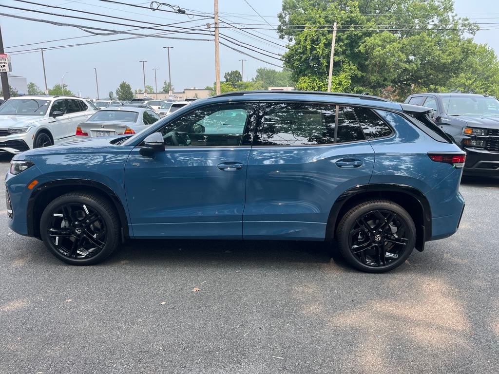 2025 Volkswagen Tiguan SE R-Line Black photo 4