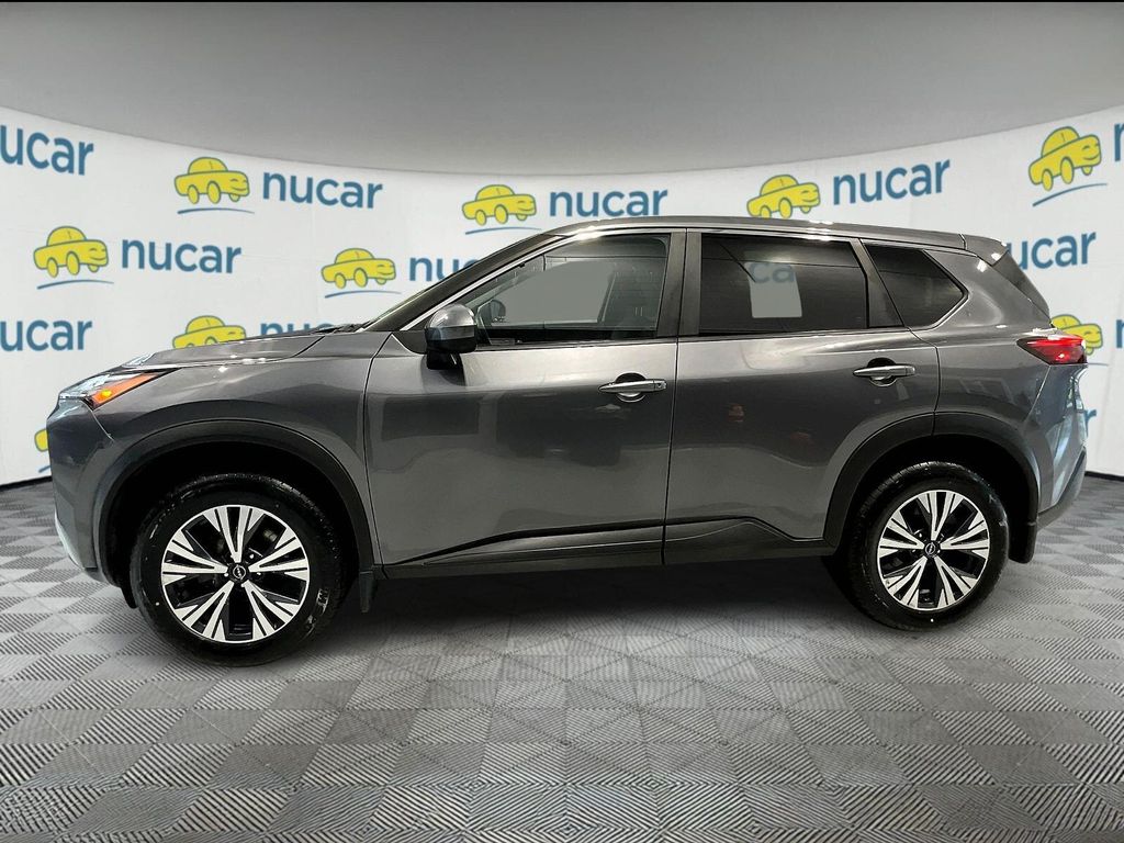 2023 Nissan Rogue SV photo 4