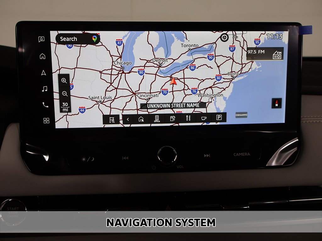 2025 Mitsubishi Outlander SE photo 2