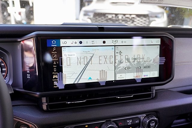 New 2025 Firecracker Red Clear-Coat Exterior Paint Jeep Sport S image 29