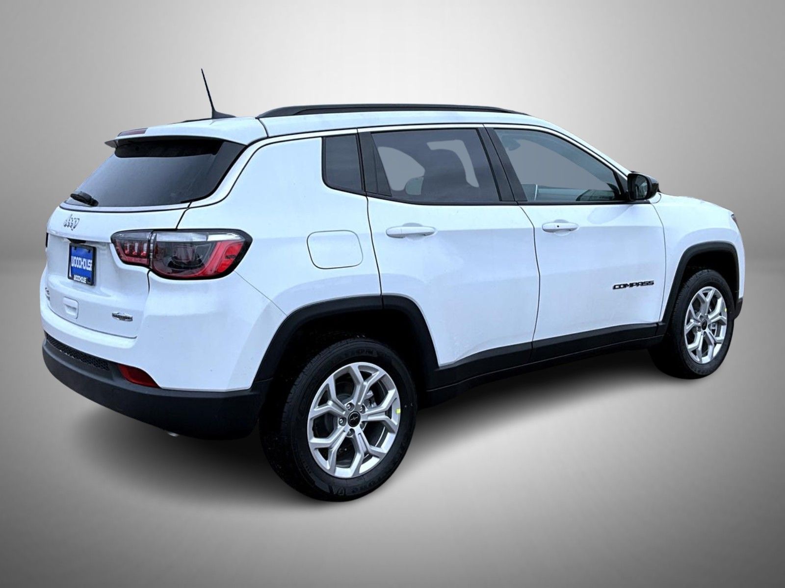 2026 Jeep Compass Latitude photo 4