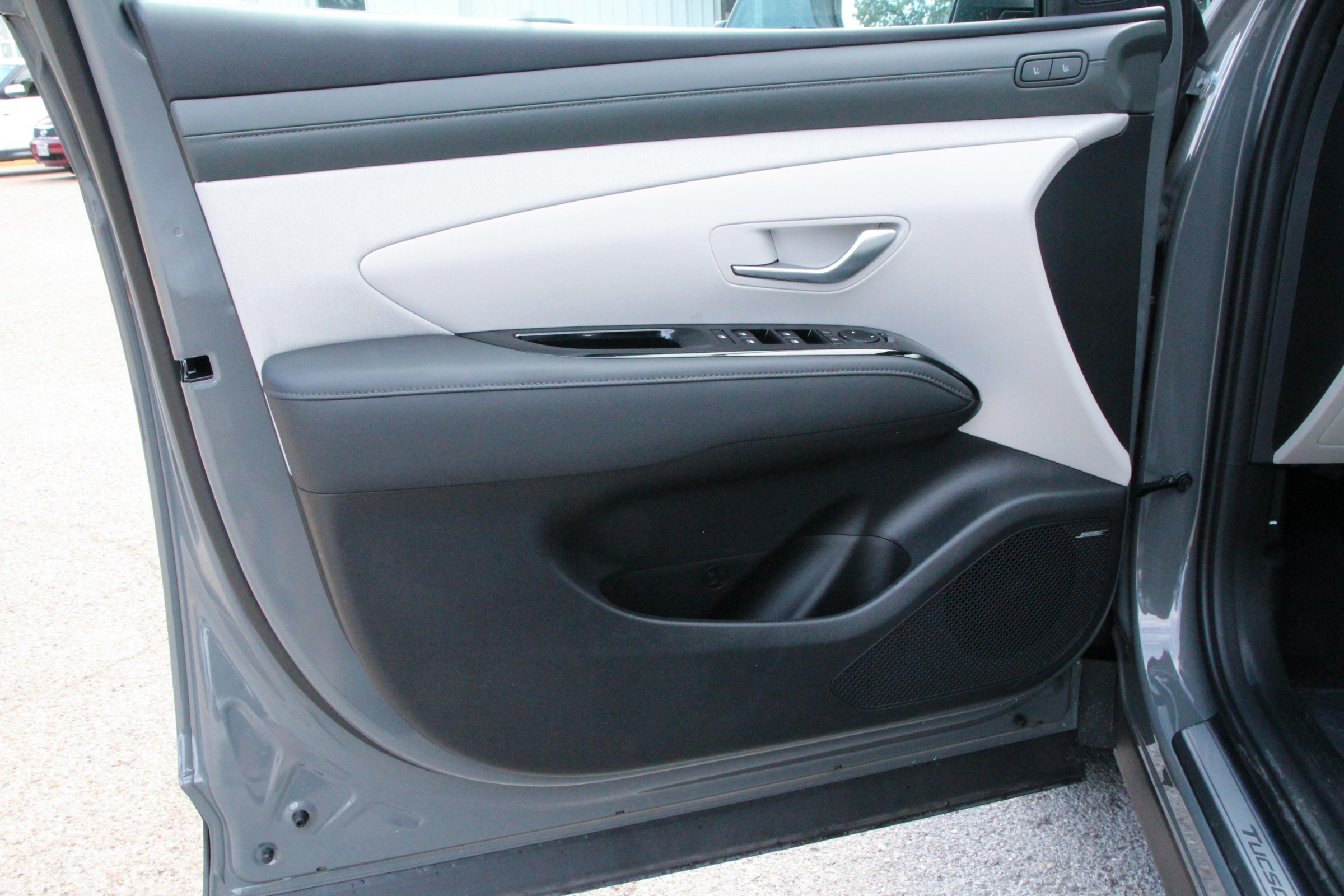 2025 Hyundai Tucson Limited photo 10