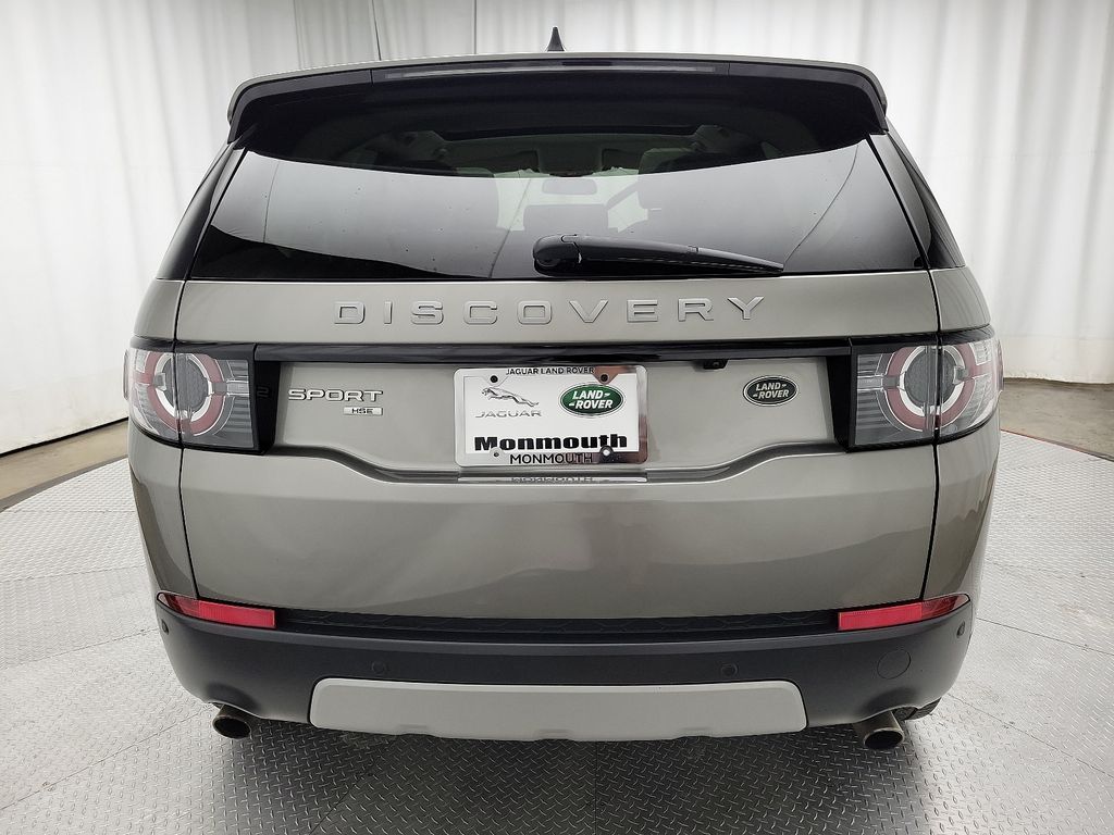 2018 Land Rover Discovery Sport HSE photo 4