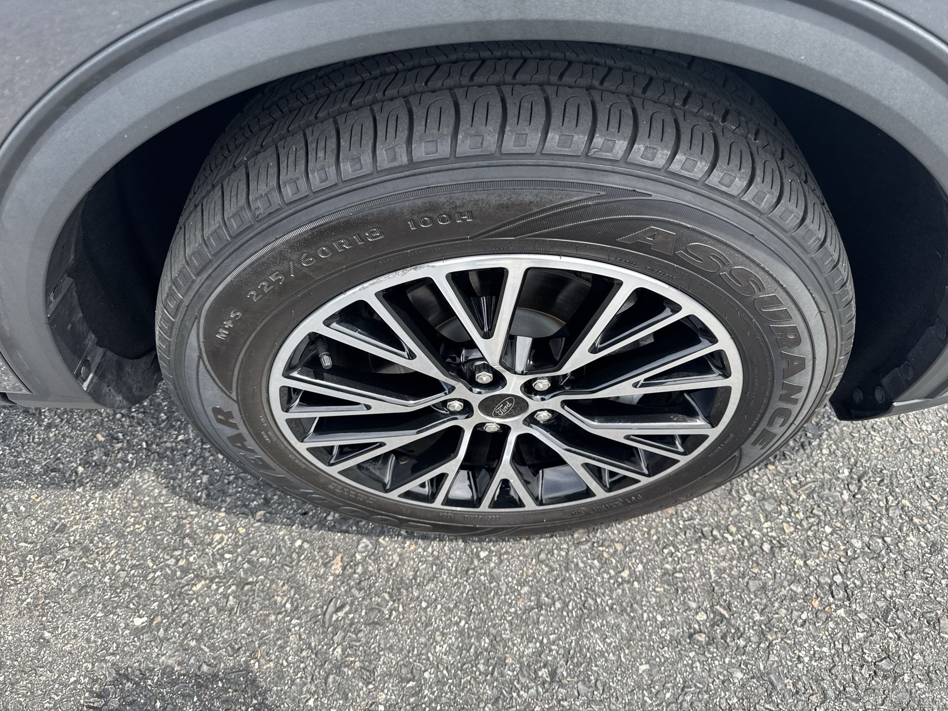 2023 Ford Escape Active photo 2