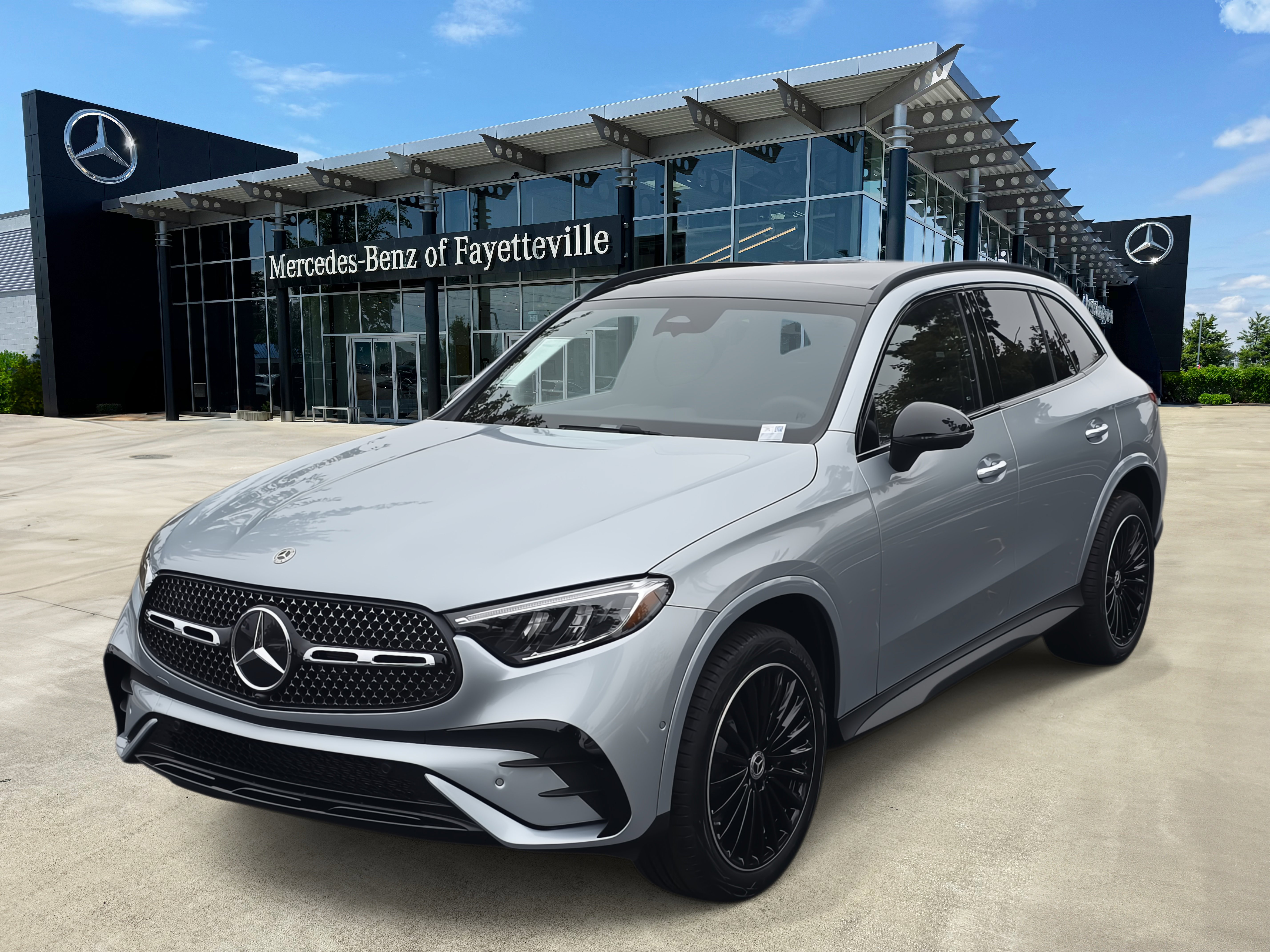 2026 Mercedes-Benz GLC Base's photo
