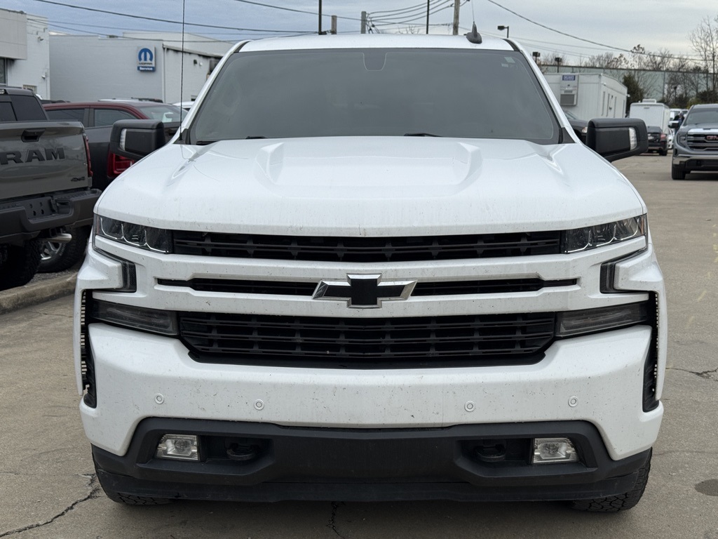 2020 Chevrolet Silverado 1500 RST photo 3