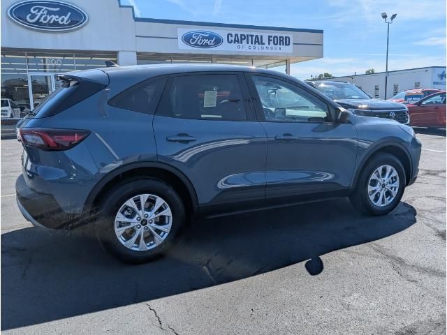 2025 Ford Escape Active photo 5