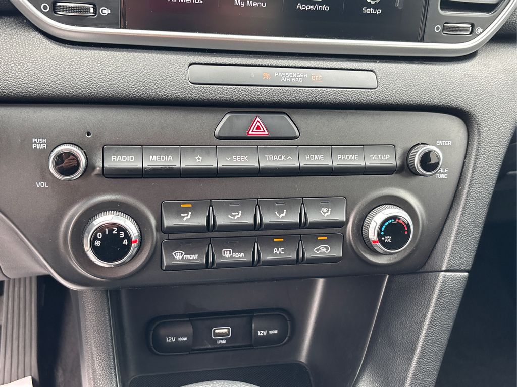 2020 Kia Sportage LX photo 25