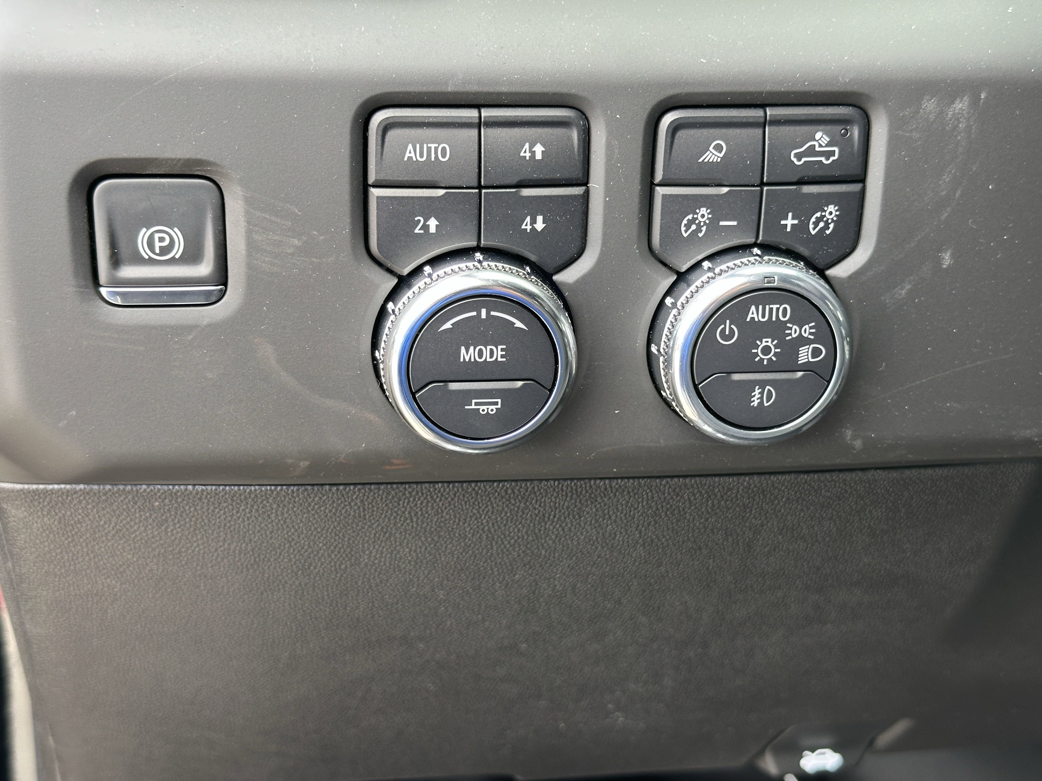 2025 Gmc Sierra 2500 HD AT4 photo 14