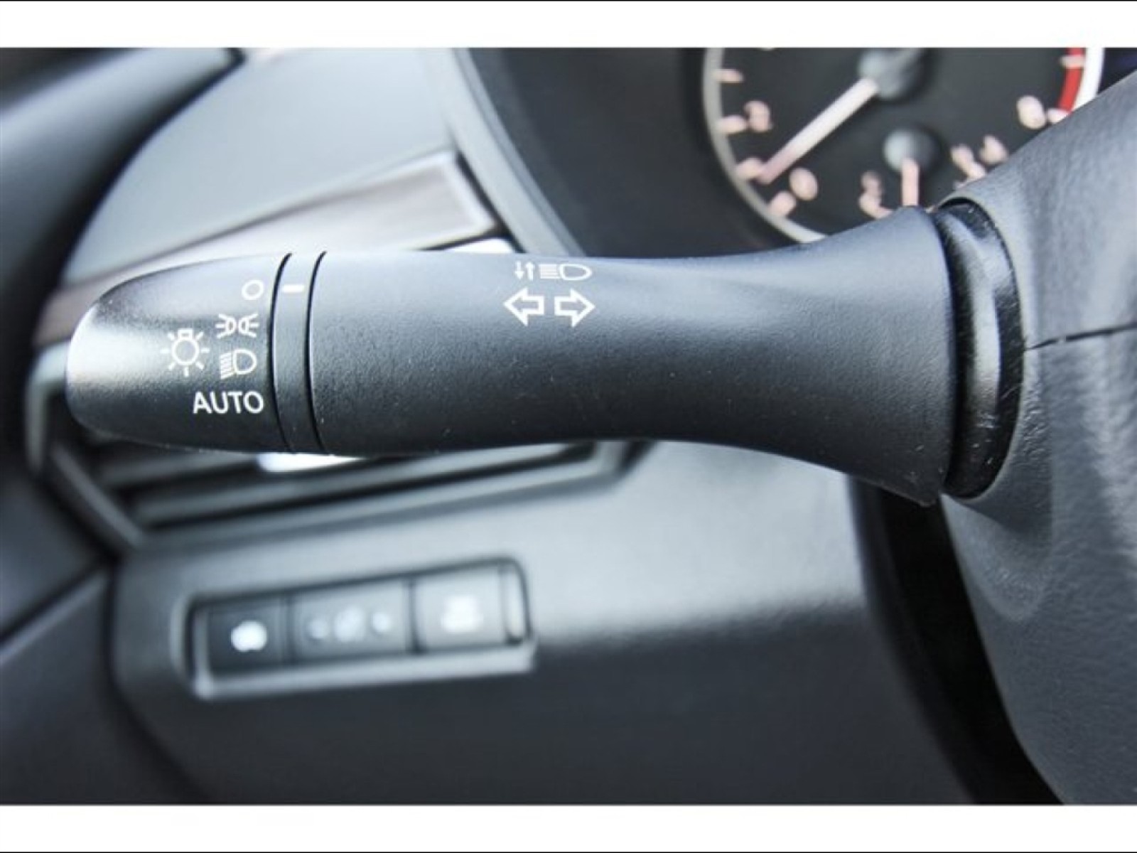 2024 Nissan Altima 2.5 SV Gray at Robbins Nissan