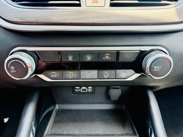 2023 Nissan Altima 2.5 SV photo 17