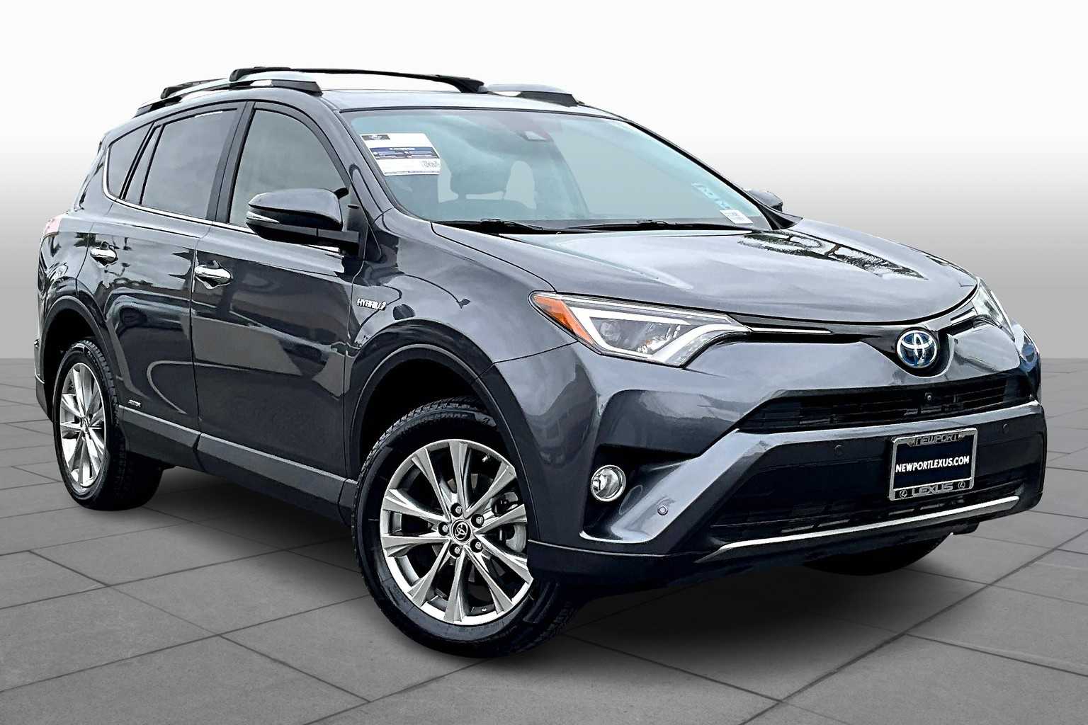 2018 Toyota RAV4 Limited photo 2