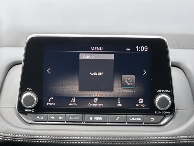 2025 Nissan Rogue SV photo 8