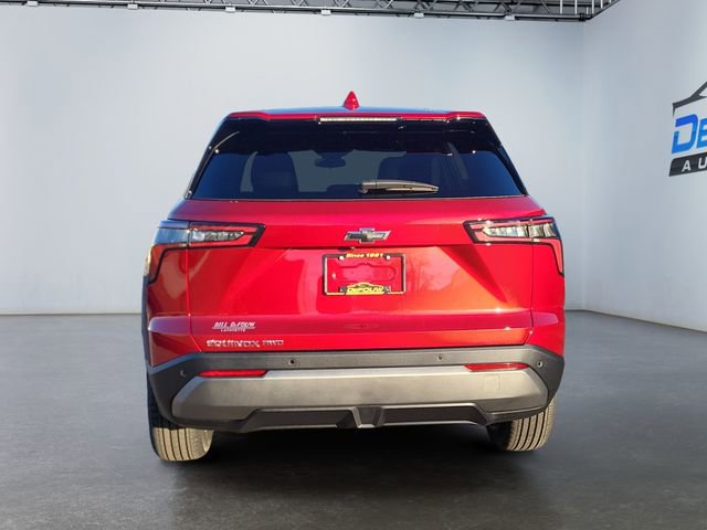 2026 Chevrolet Equinox LT photo 4