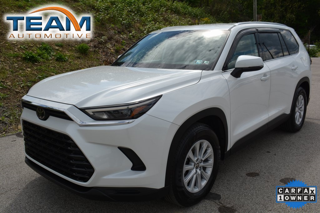 2024 Toyota Grand Highlander XLE's photo