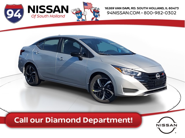 2025 Nissan Versa Sedan SR's photo