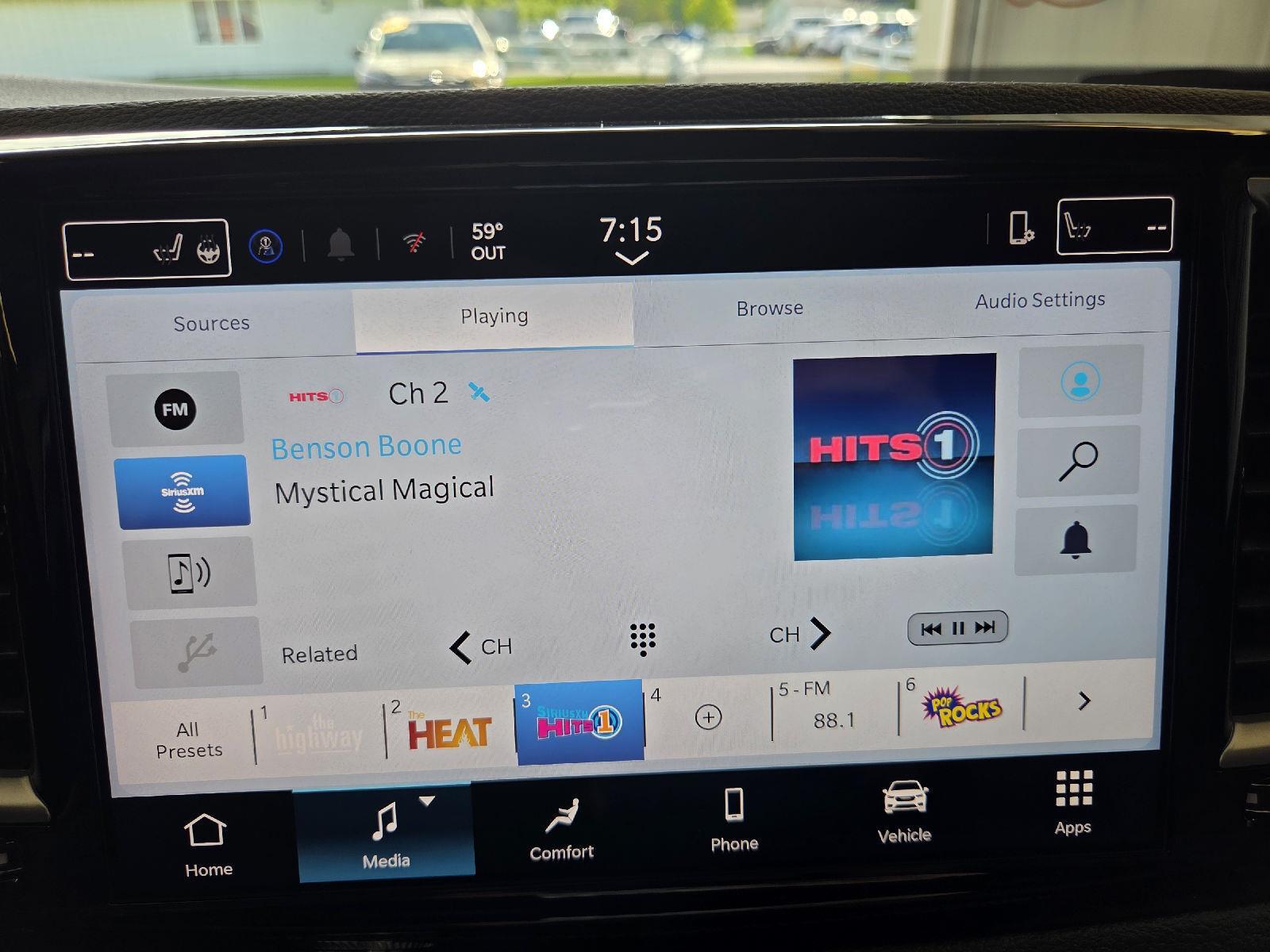 2026 Chrysler Pacifica photo 20