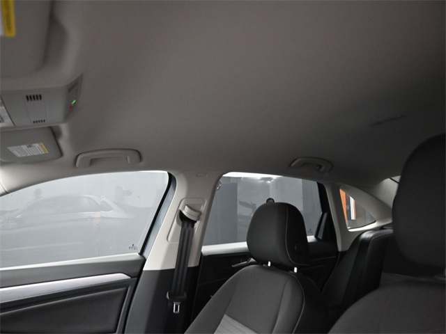 2025 Volkswagen Jetta 1.5T S photo 21