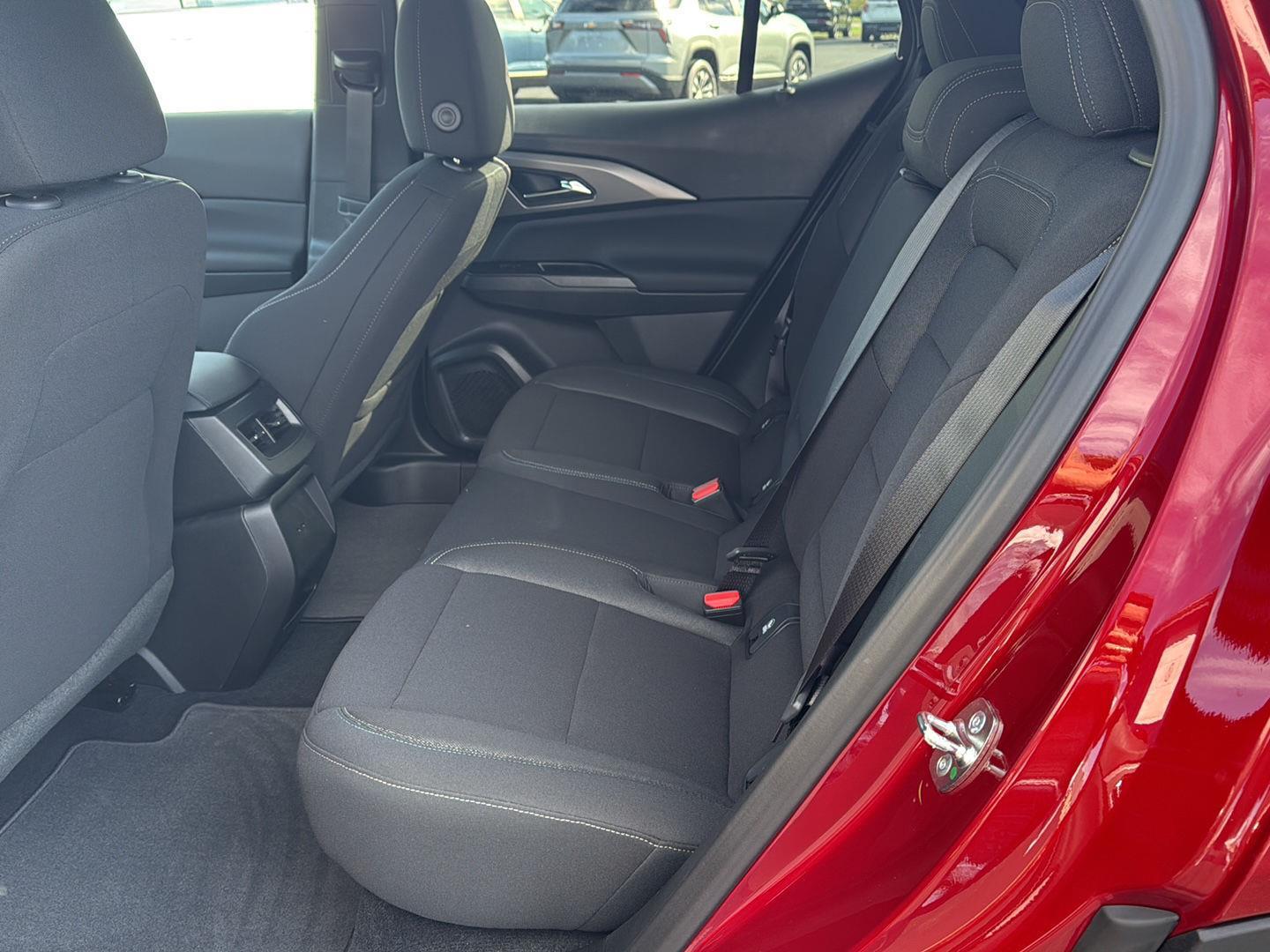 2026 Chevrolet Equinox LT photo 10