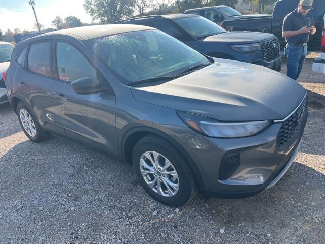 2026 Ford Escape Active photo 3
