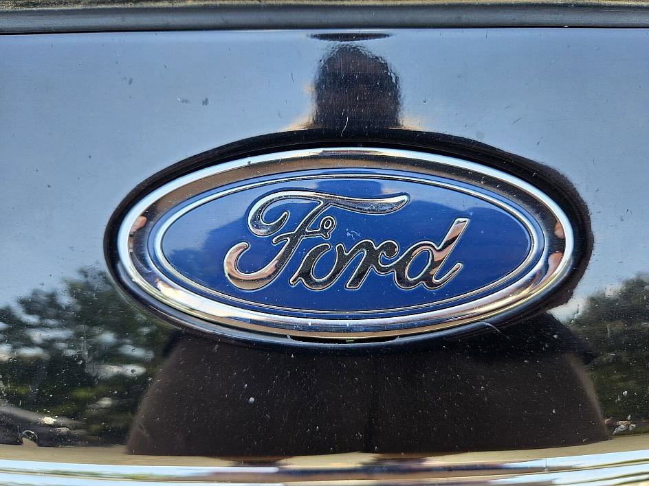 2019 Ford Fiesta SE photo 15
