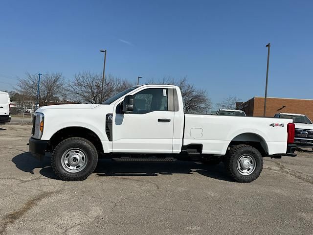 2025 Ford F-250 XL photo 3