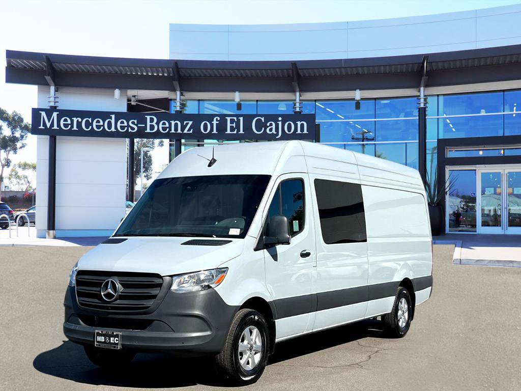 2024 Mercedes-Benz Sprinter Crew Van