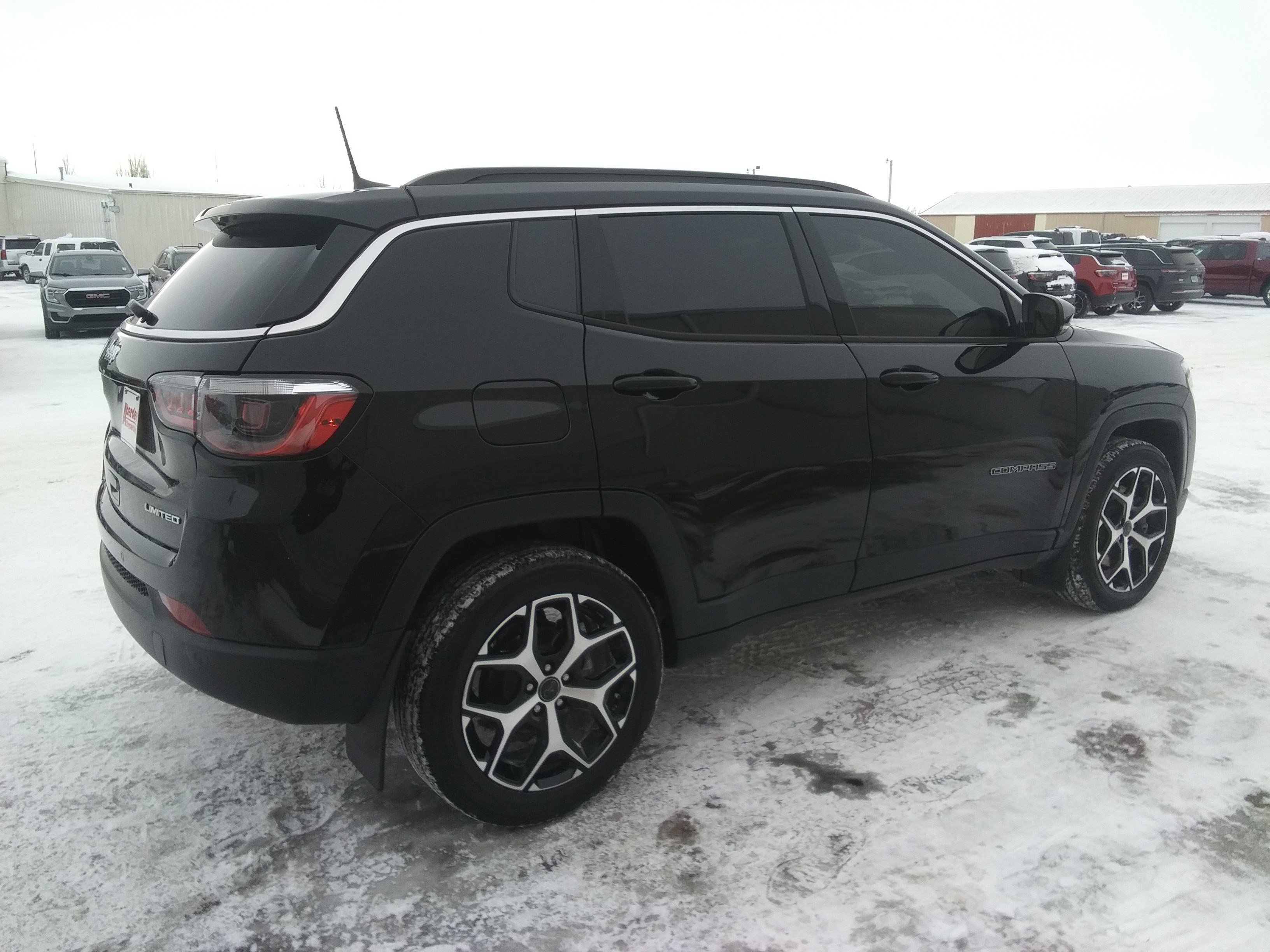 2025 Jeep Compass Limited photo 2