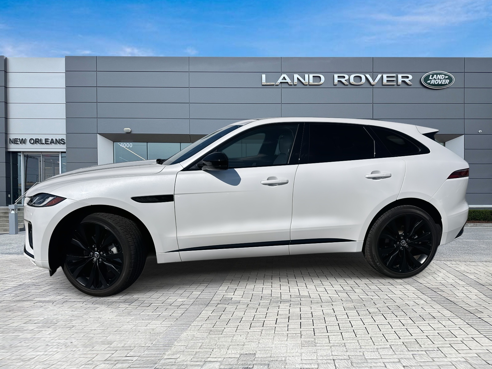 2025 Jaguar F-PACE R-Dynamic S P250 photo 2