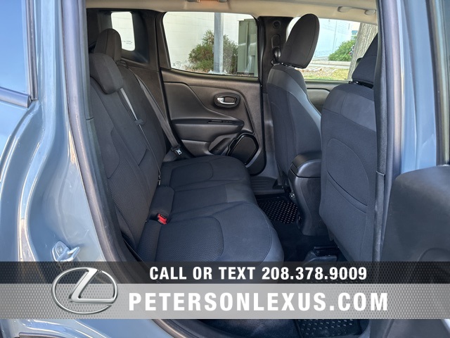 2018 Jeep Renegade Latitude North Edition photo 15
