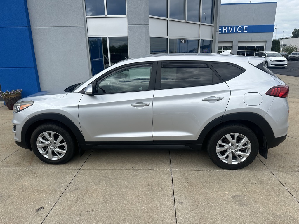 2019 Hyundai Tucson SE photo 2