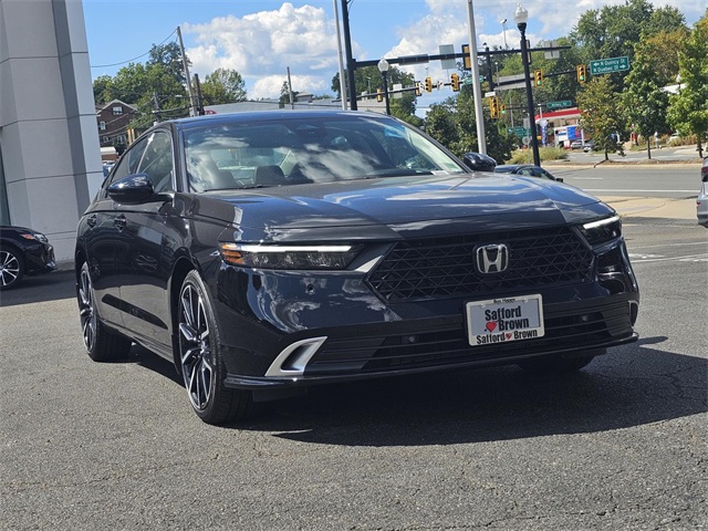 2025 Honda Accord Hybrid Touring's photo