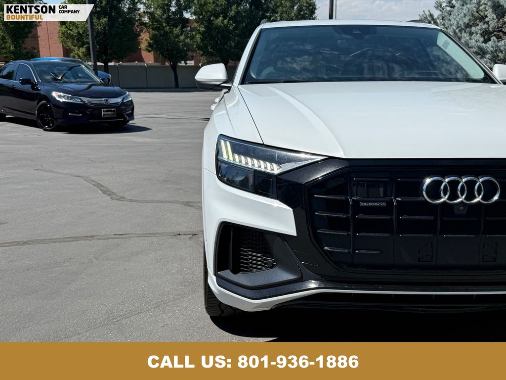 2019 Audi Q8 line Prestige photo 12