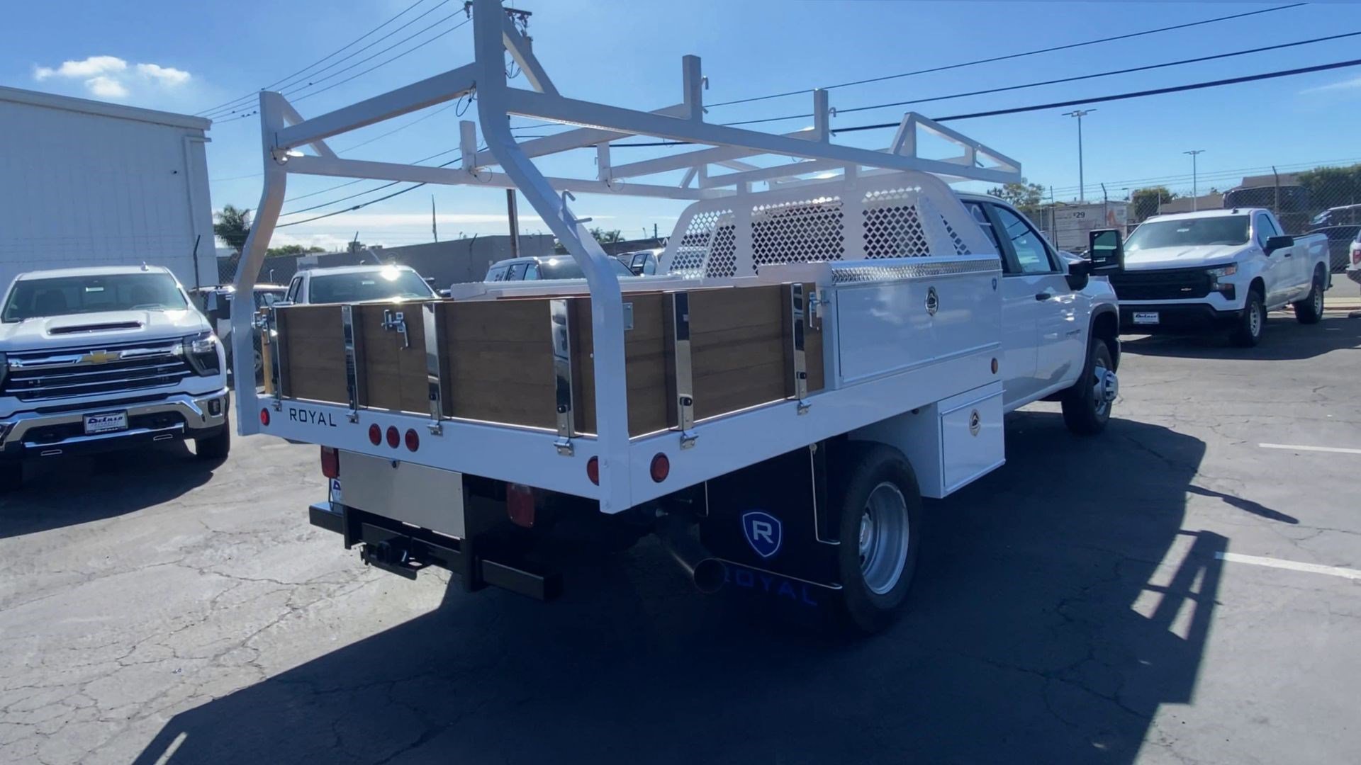 2025 Chevrolet Silverado 3500HD Work Truck photo 9